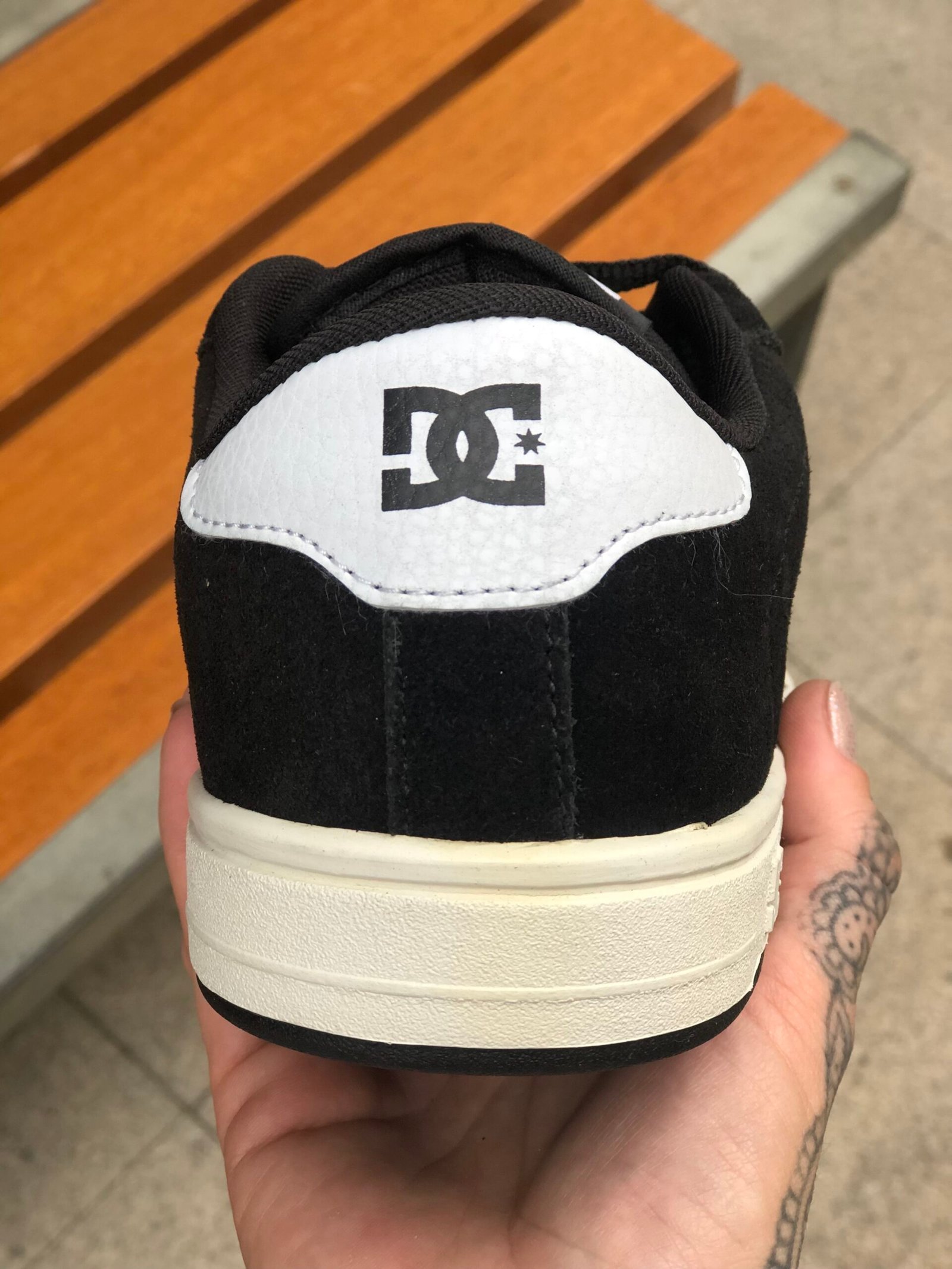 Tênis DC Shoes Striker Cup Black/Black/White - Imagem 3