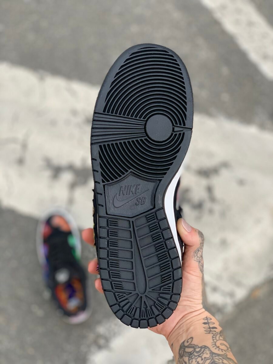 Tênis NIKE SB X NECKFACE Dunk Low Pro Black - Imagem 4