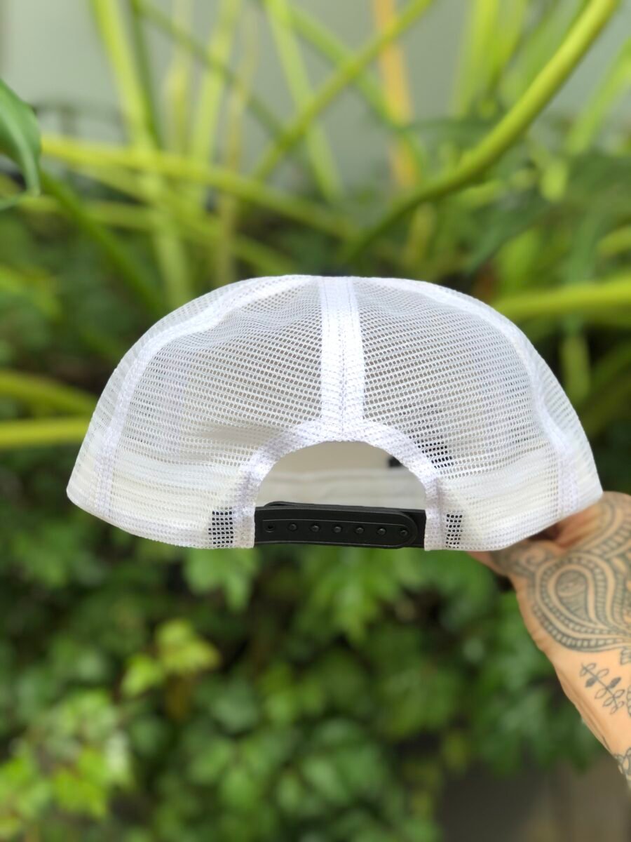 Boné SANTA CRUZ TRUCKER SCREAMING HAND FRONT SNAPBACK BRANCO - Imagem 3