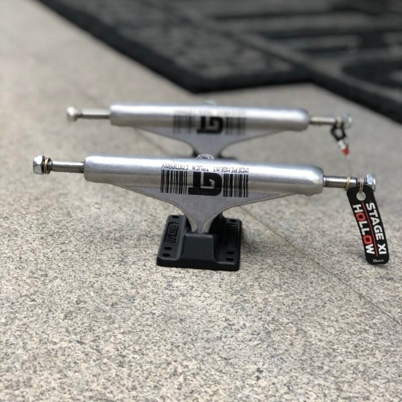 Truck INDEPENDENT STAGE 11 HOLLOW GRANT TAYLOR SILVER 159mm